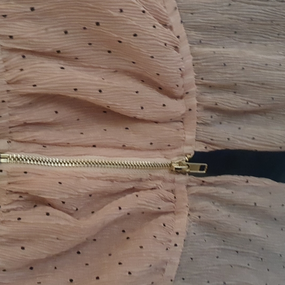 Strapless top. - Picture 5 of 5